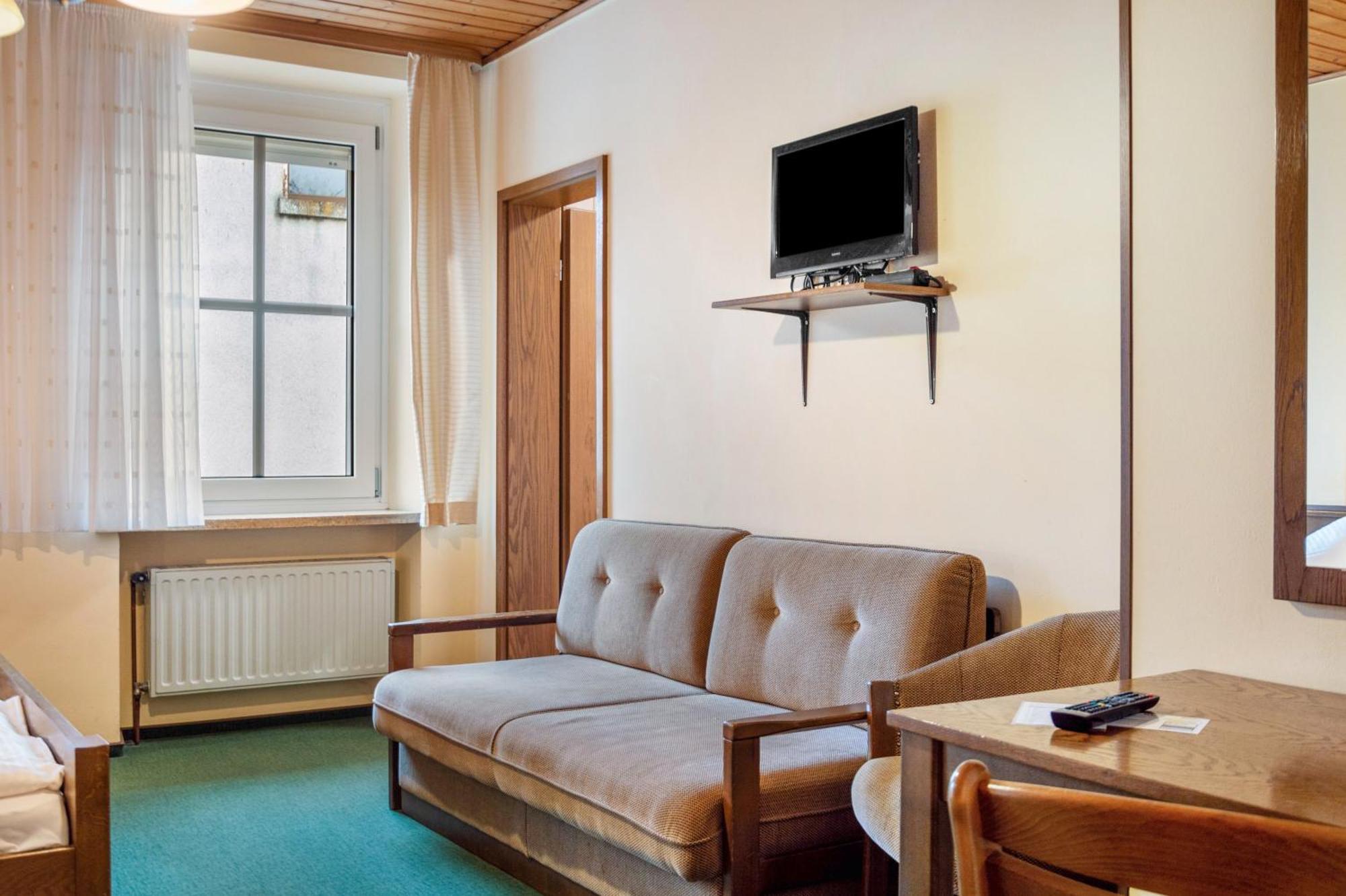 Gasthof Kern Lehrberg Exteriér fotografie